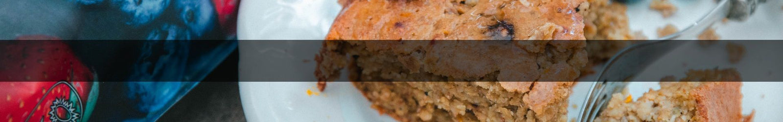 Orange & Berry Flour-Free Cake