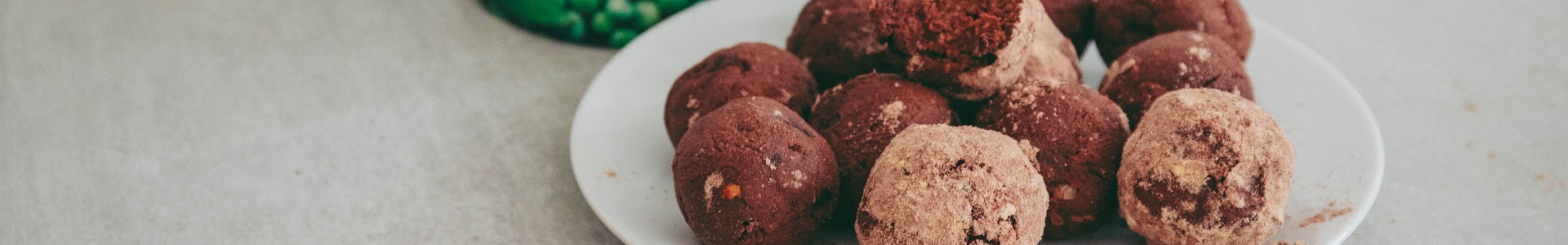 Vegan Chocolate Peanut Butter Energy Balls