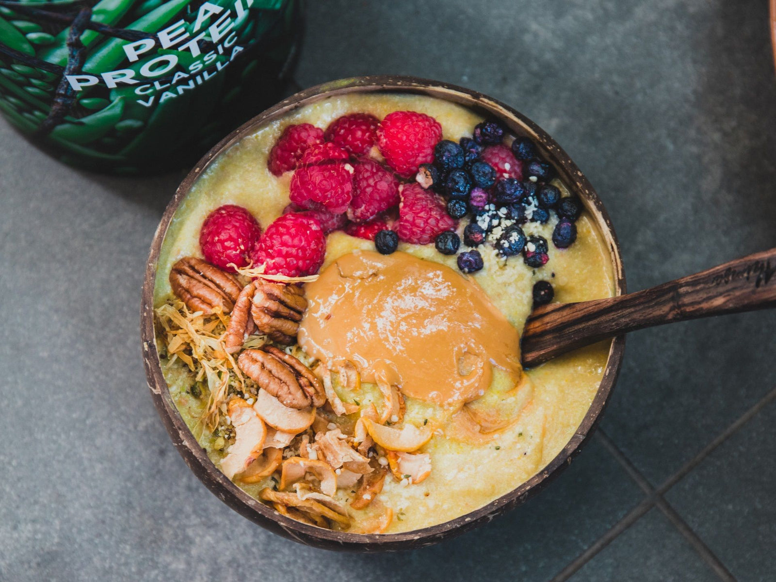 Maca Smoothie Bowl with Peanut Butter